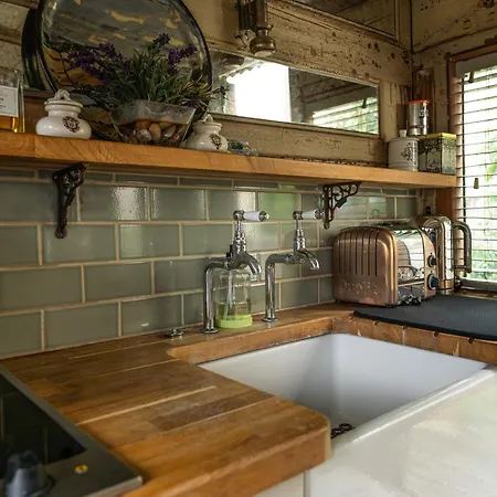 Vakantiehuis The Railway Carriage